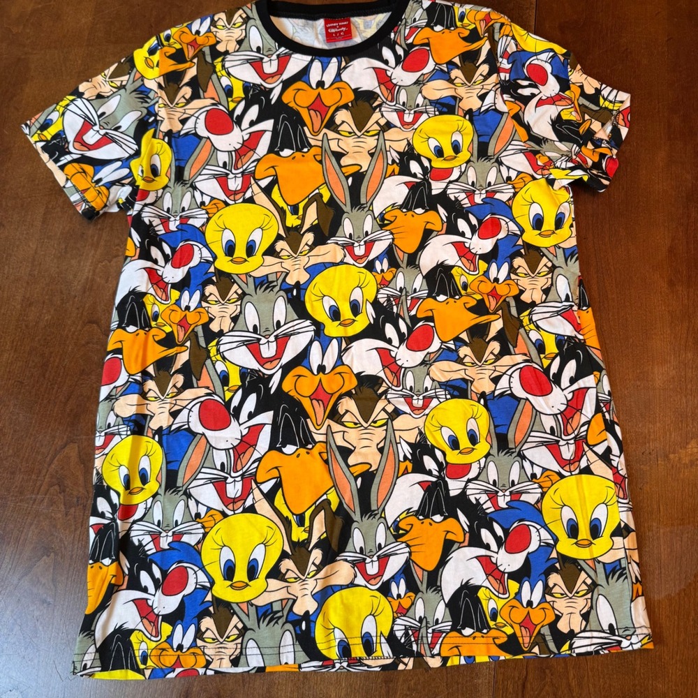 Cakeworthy T-Shirt Unisex Large Multicolor Looney Tunes All Over Print Graphic